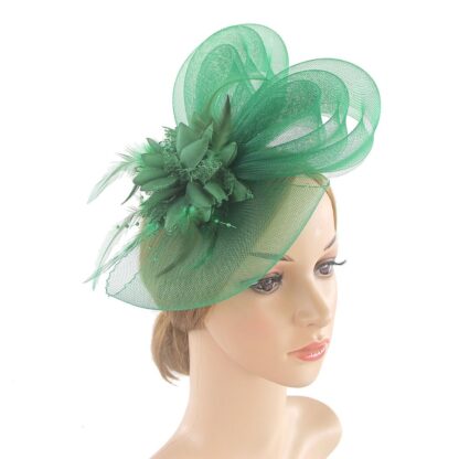Elegant Veil and Feather Fascinator for Weddings and Parties - Image 6