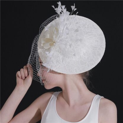 Elegant Lace Fascinator with Feather - Image 2