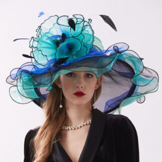 The Statement Fascinator