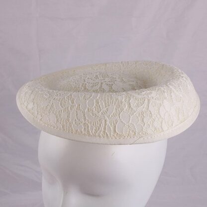 White Lace Fascinator Hat - Image 4