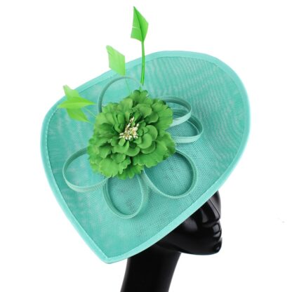 Elegant Bridal Fascinator - Image 3