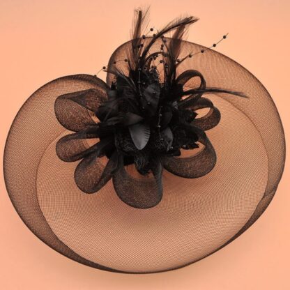 Elegant Fascinator Hairpin - Image 3
