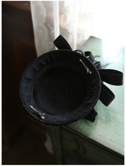 Classy Fascinator for Special Occasions - Image 5