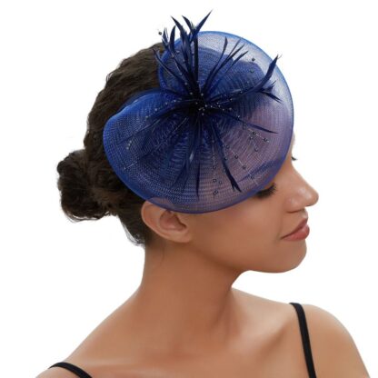 Exquisite Feather Fascinator - Image 6