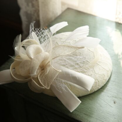Classy Fascinator for Special Occasions - Image 3