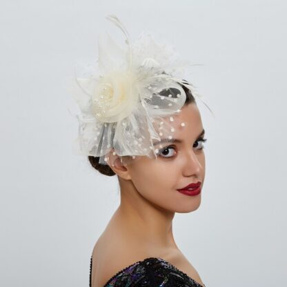 Elegant Hair Accessory with a Mesh - Image 2